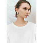 Свободные футболки с круглым вырезом 4