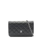 Стеганая сумка через плечо CC Quilted Caviar Wallet on Chain (2021-2026 годы) 1