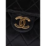 1994-1996 Small CC Quilted Lambskin Single Flap crossbody bag 6