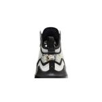 Кроссовки Nike LeBron 19 SE GS 'White Metallic Gold' 7