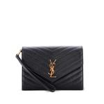 Стеганый клатч Classic Monogram Envelope Wristlet Mixed Matelasse 1