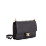 Маленькая стеганая сумка на плечо Chic Pearls Flap Bag 1