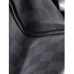 District NM Messenger Bag Damier Graphite MM crossbody bag 5