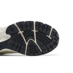 Кроссовки New Balance 2002R 'Light Green' ASOS Exclusive 5