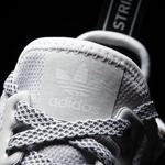 Кроссовки Adidas NMD_R1 J 'Яркий циан' 5