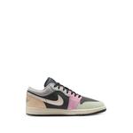 Кроссовки Air Jordan 1 Low SE на шнуровке 1