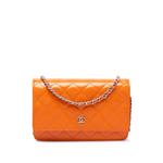 Сумка через плечо CC Quilted Patent Wallet on Chain (2014 годы) 1