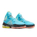Кроссовки Nike LeBron 19 'Christmas' 8