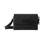 Сумки через плечо Louis Vuitton Steamer Wearable Wallet 'Black Embossed Cowhide Monogram Taurillon Leather' 1