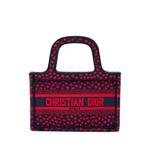 Мини-сумка Pop Heart I Love Paris Book Tote из канваса с вышивкой (2021 год) 1