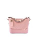 Маленькая сумка через плечо Chevron Aged Calfskin Gabrielle Hobo (2019 год) 1