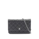 Стеганая сумка через плечо CC Quilted Caviar Wallet on Chain (2021-2026 годы) 1
