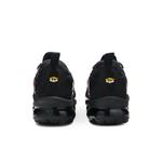 Кроссовки Nike Air VaporMax Plus 'Black Noble Red' 6
