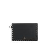 Клатч Rockstud среднего размера из зернистой кожи 2