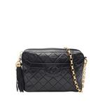 Сумка через плечо CC Quilted Lambskin Tassel Camera Bag (1989-1991 годы) 1