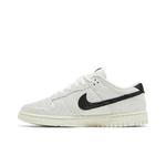 Кроссовки Nike Wmns Dunk Low SE 'White Glittery Suede' 3