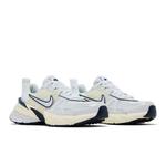 Кроссовки Nike Wmns V2K Run 'White Midnight Navy' 8