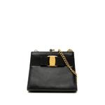 Сумка через плечо Leather Vara Bow Kiss Lock Chain (20 век) 1