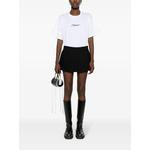 Футболка с вышитым логотипом 2