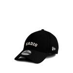 Бейсболка с логотипом из коллаборации с New Era 1