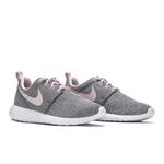 Бутсы Nike Roshe One GS 'Barely Rose' 8