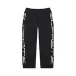 Спортивные штаны Supreme Connect Sweatpant, черные 1