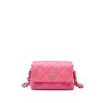 Маленькая сумка на плечо Quilted Lambskin Logo Chain Strap Flap (2021 год) 1