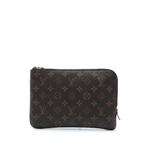 Клатч Monogram Etui Voyage PM (2018 год) 1