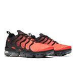 Кроссовки Nike Air VaporMax Plus 'Black Crimson Gradient' 8