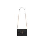 Yves Saint Laurent Cassandre Кошелек-конверт на цепочке из зернистой кожи, черный 1