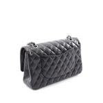 2011 Matelassé Caviar shoulder bag 2
