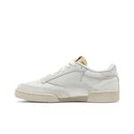 Лайфстайл Danielle Guizio x Reebok Club C 85 'Мел' 3