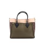 Сумка-тоут On My Side Leather with Monogram Canvas MM 2