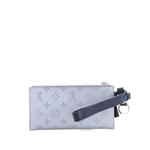 Клатч Alpha Pouch Limited Edition Monogram Satellite Canvas 1