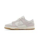 Кроссовки Nike Wmns Dunk Low Premium Next Nature 'Platinum Violet Gum' 3