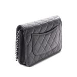 Стеганая сумка через плечо CC Quilted Caviar Wallet on Chain (2021-2026 годы) 2