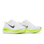 Обувь Nike Vomero Plus 'White Volt' 8