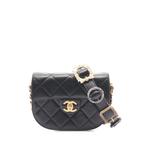 Сумка через плечо Mini CC Quilted Shiny Calfskin Round Moon Messenger Flap (2021-2026 годы) 1