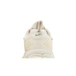 Кроссовки Nike Vomero 5 GS 'Pale Ivory' 7