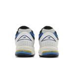 Кроссовки New Balance 2002R 'Vibrant Apricot' 6