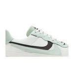 Кроссовки Nike Wmns Air Force 1 PLT.AF.ORM 'Barely Green' 2