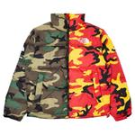 Куртки Supreme x The North Face Split Nuptse Jacket 'Camo' 1