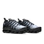 Кроссовки Nike Air VaporMax Plus 'Алюминий' 8