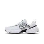 Кроссовки Nike Wmns V2K Run 'White Platinum Tint' 3