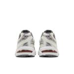 Беговые кроссовки ASICS Wmns Gel 1130 'Cream Reddish Brown' 6