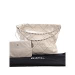 Маленькая сумка-тоут Quilted Shiny Calfskin 22 Handbag (2021-2026 годы) 2