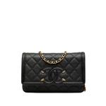 Сумка через плечо Caviar CC Filigree Wallet On Chain (2019 год) 1