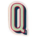 Наклейка 'Q' 1