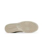 Кроссовки Nike Dunk Low Premium 'Light Orewood Brown' 4