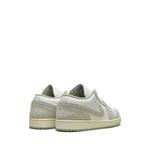 Кроссовки Air Jordan 1 на шнуровке 3